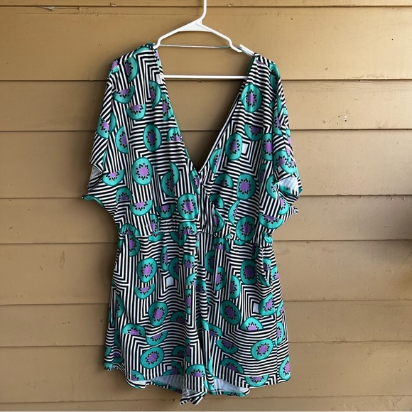 Eloquii Kiwi Romper - Size 18/20 - Summer Casual Vacation Resortwear - Picture 1 of 6